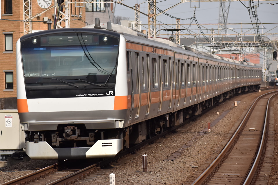 JR東E233系トタT42編成<br class="br-sp" />(T42編成)の写真