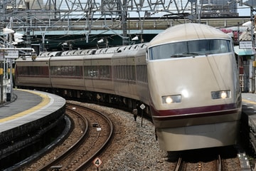 東武鉄道  100系 101F