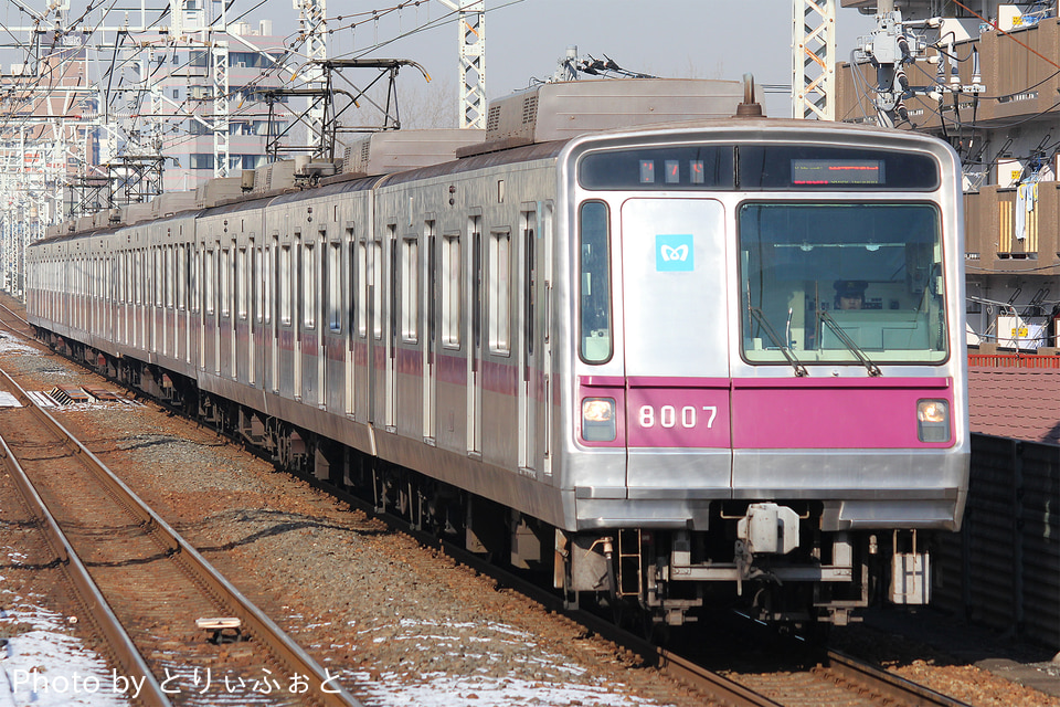 メトロ8000系8107F<br class="br-sp" />(8107編成)の写真