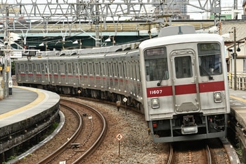東武鉄道  10000系 11607F