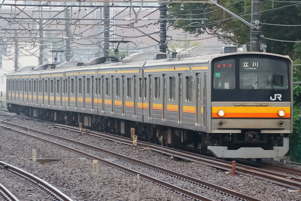 JR東205系ナハ15編成<br class="br-sp" />(ナハ15)の写真