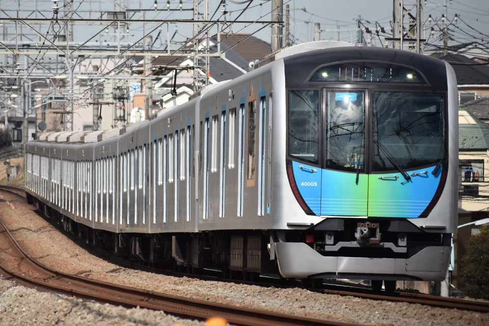 西武40000系40105F<br class="br-sp" />(40105編成)の写真
