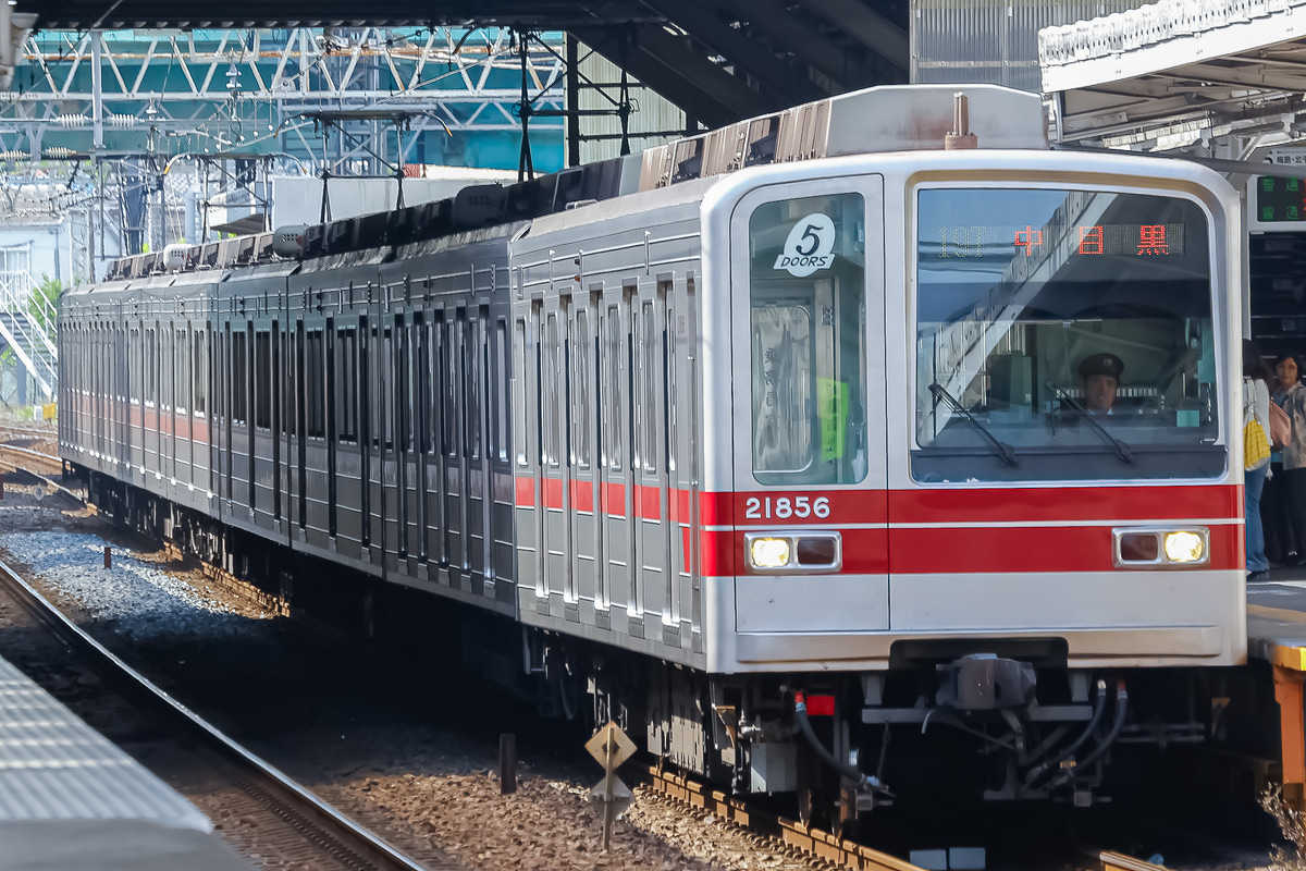 東武鉄道  20050系 21856F