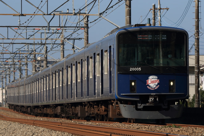 新宿線車両所玉川上水車両基地20000系20105Fを狭山市～新狭山間で撮影した写真