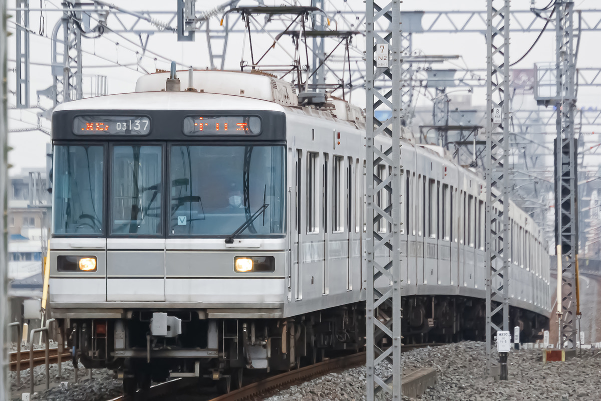 東京メトロ  03系 03-127F