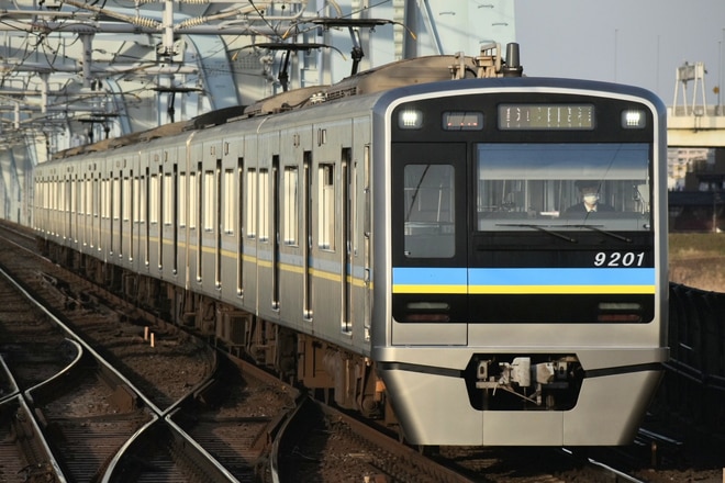 印旛車両基地9200形9201Fを八広駅で撮影した写真