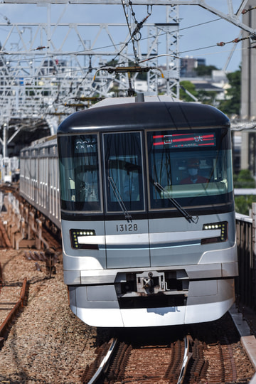 東急電鉄  13000系 13128f