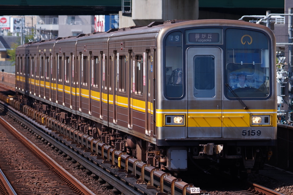 名市交5050形5159H<br class="br-sp" />(5159F)の写真
