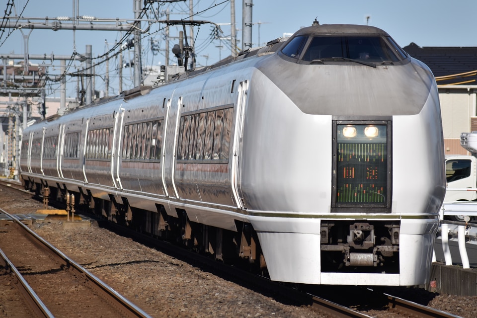 JR東651系オオOM202編成<br class="br-sp" />(オオOM202)(OM202編成)の写真