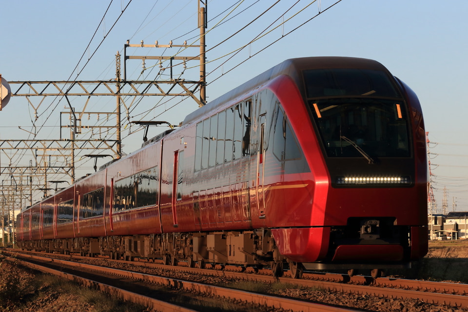 近鉄80000系HV51の写真