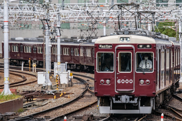 阪急電鉄 平井車庫 6000系 6000×8R