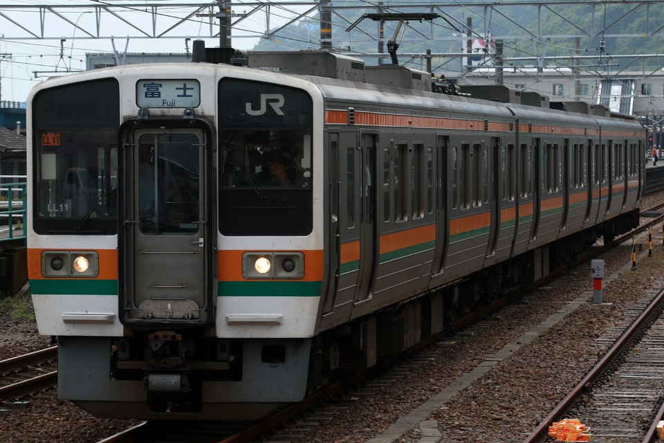 JR海211系シスLL11編成<br class="br-sp" />(LL11編成)の写真