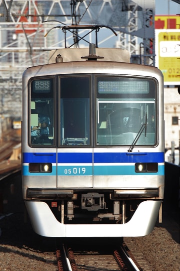 東京メトロ  05系 019F
