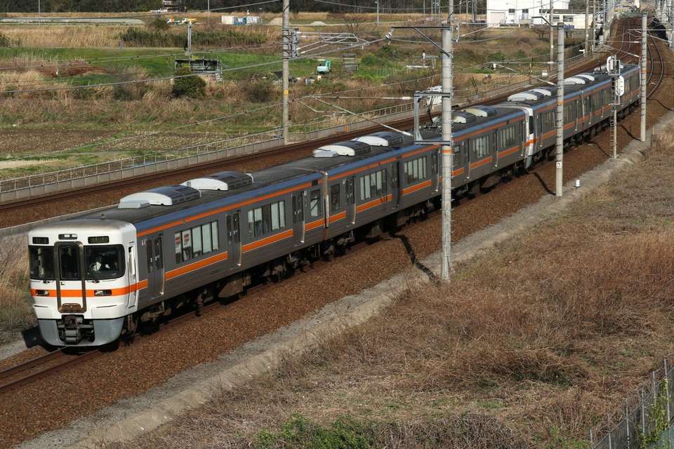 JR海313系カキJ164編成<br class="br-sp" />(J164編成)の写真