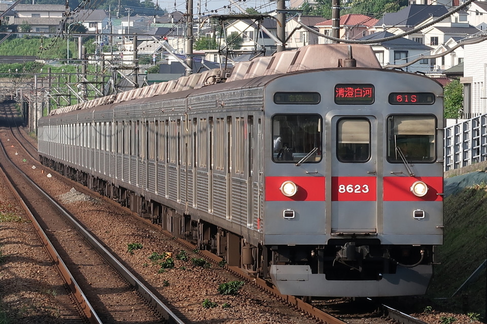 東急8500系8623F<br class="br-sp" />(8623編成)の写真