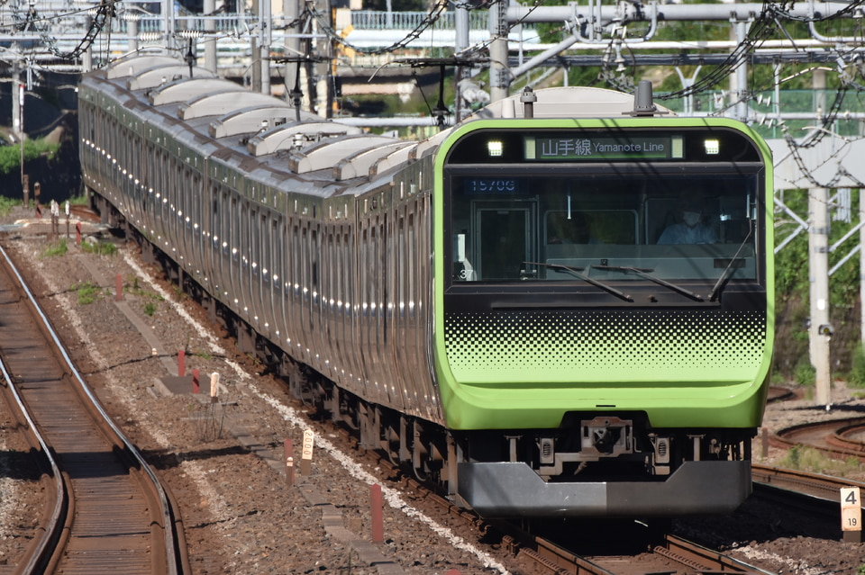 JR東E235系トウ37編成<br class="br-sp" />(トウ37)の写真