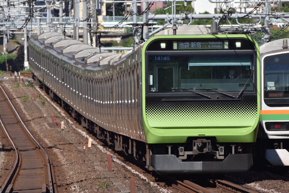 JR東E235系トウ23編成<br class="br-sp" />(トウ23)の写真