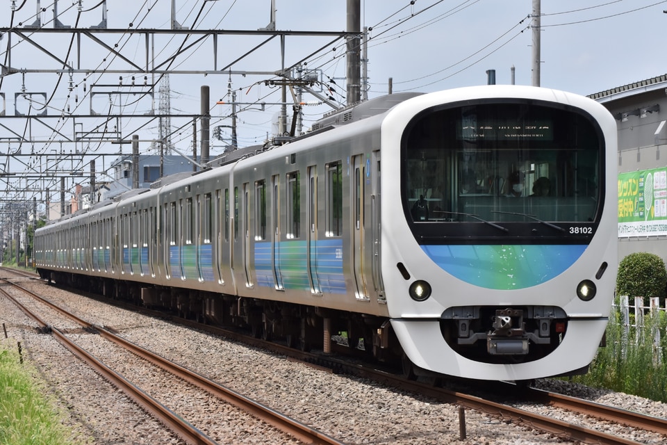 西武30000系38102F<br class="br-sp" />(38102編成)の写真