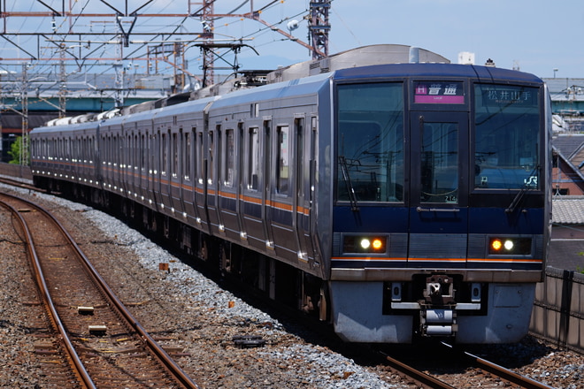 網干総合車両所明石支所207系Z14編成を鴻池新田駅で撮影した写真