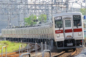東武鉄道  10000系 11604F