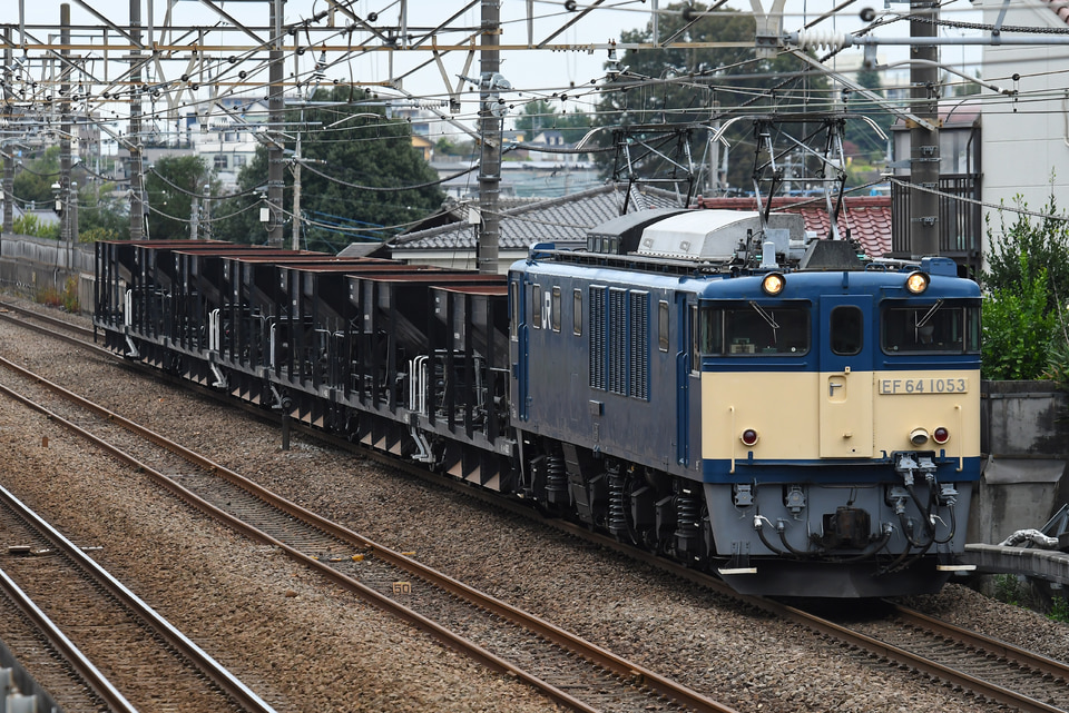JR東日本EF64形EF64-1053の写真