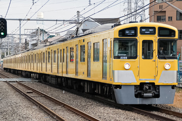 西武鉄道  2000系 2069F
