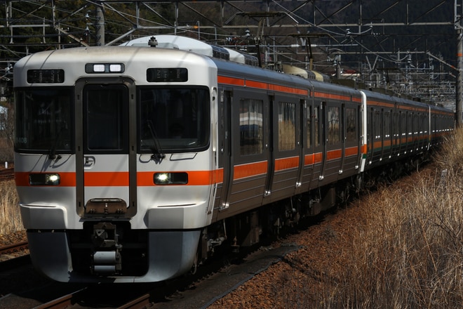 神領車両区313系シンB408編成を高蔵寺駅で撮影した写真