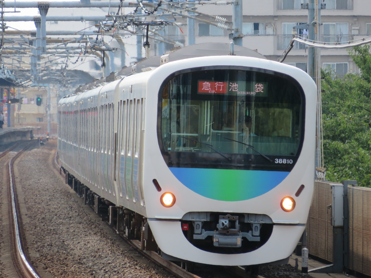 西武鉄道 新宿線車両所玉川上水車両基地 30000系 38110F