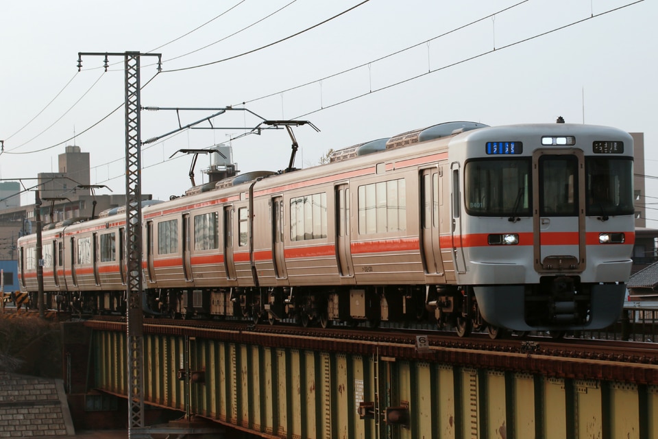 JR海313系シンB401編成<br class="br-sp" />(B401編成)の写真