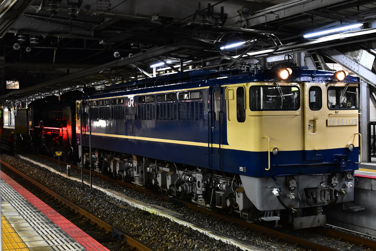 JR西日本 下関総合車両所 EF65 1135