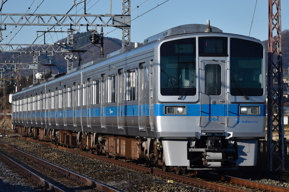 小田急1000形1064×4<br class="br-sp" />(1064F)(1064編成)の写真