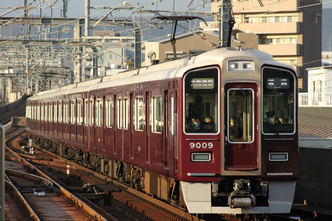 平井車庫9000系9009Fを曽根駅で撮影した写真