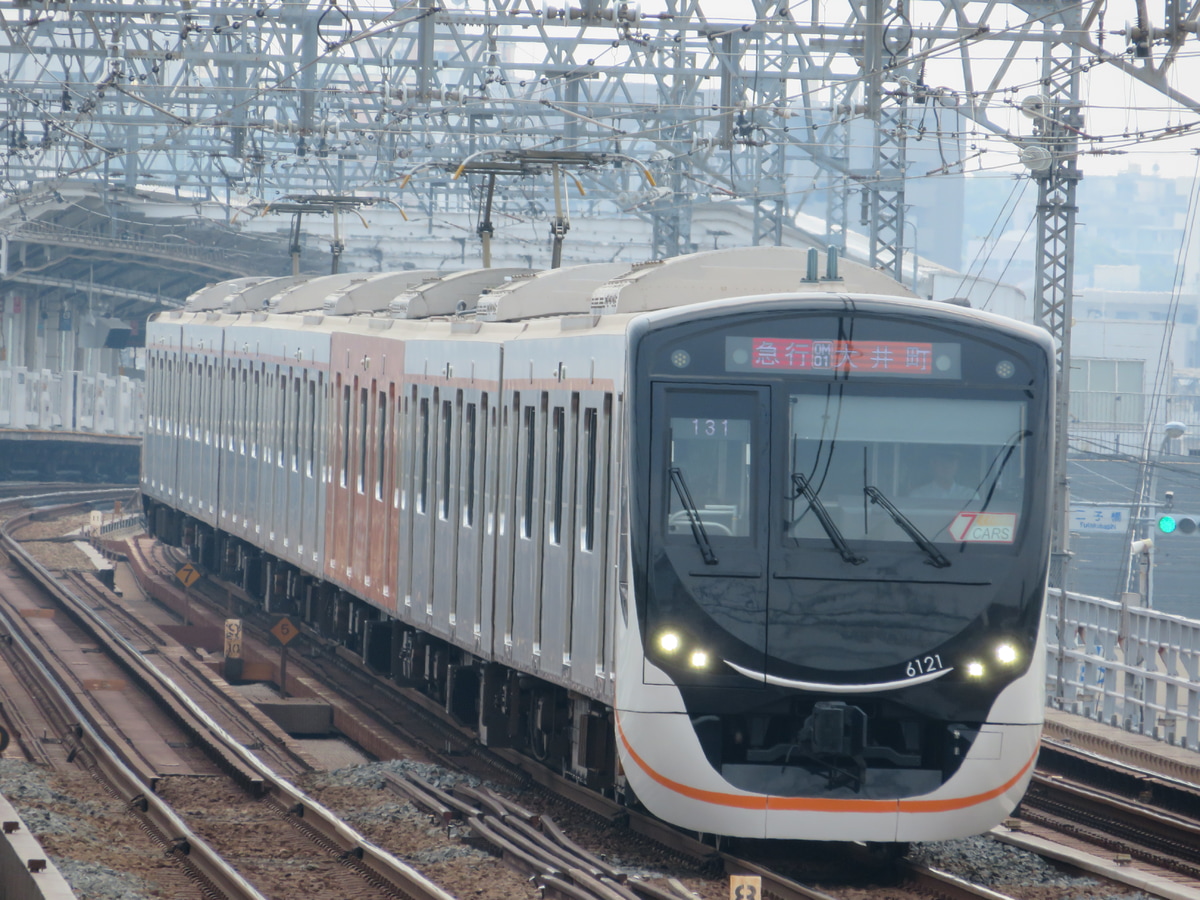 東急電鉄 長津田検車区 6020系 6121F