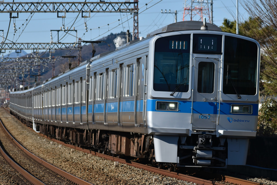 小田急1000形1057×4<br class="br-sp" />(1057F)(1057編成)の写真