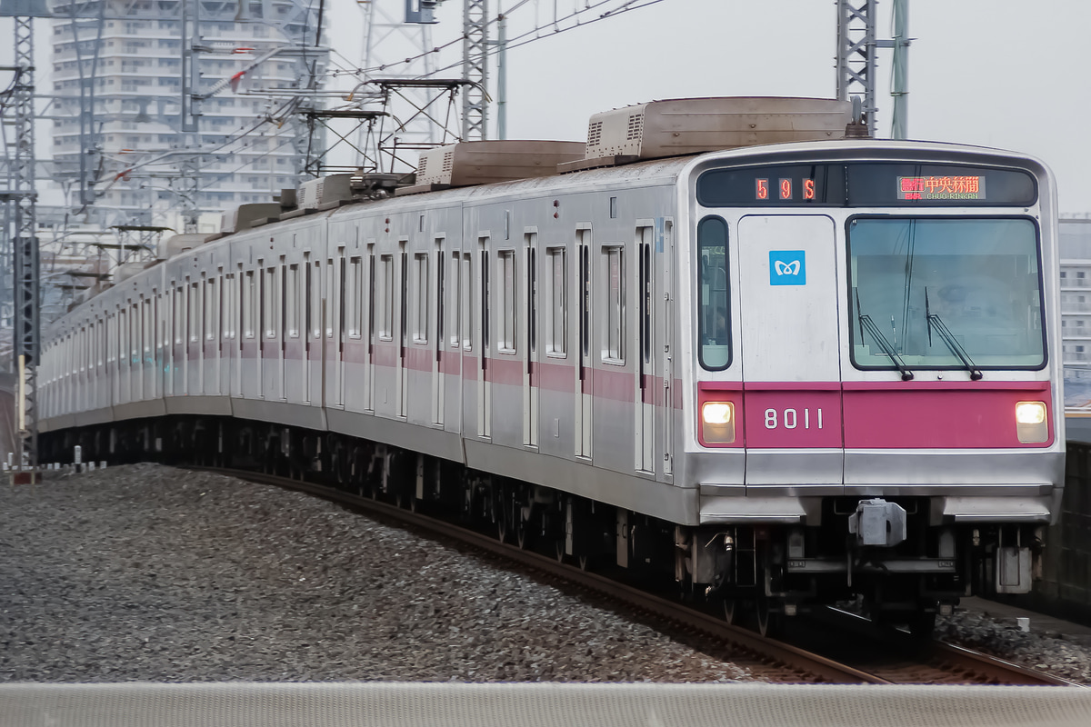 東京メトロ  8000系 8111F