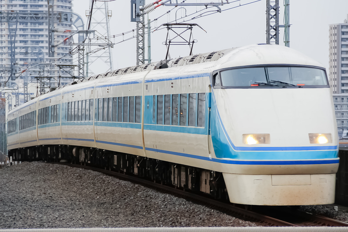 東武鉄道  100系 108F