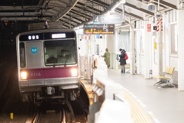 東京メトロ  8000系 8116f