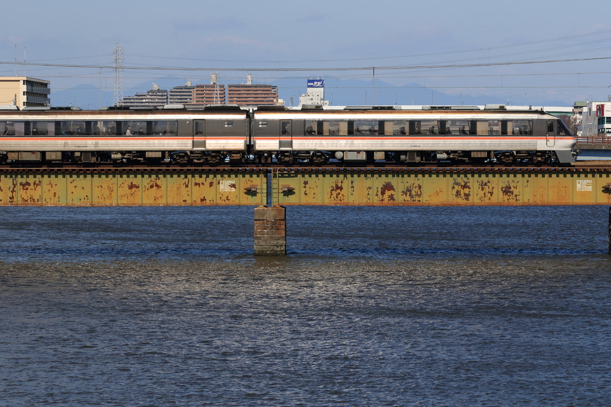 JR東海 名古屋車両区 キハ85 4