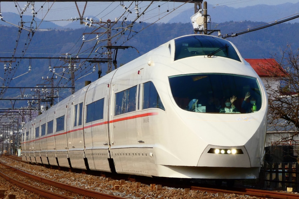 小田急50000形50002×10<br class="br-sp" />(50002F)(50002編成)の写真