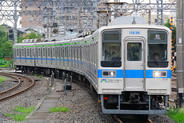 東武鉄道  10030系 11636F