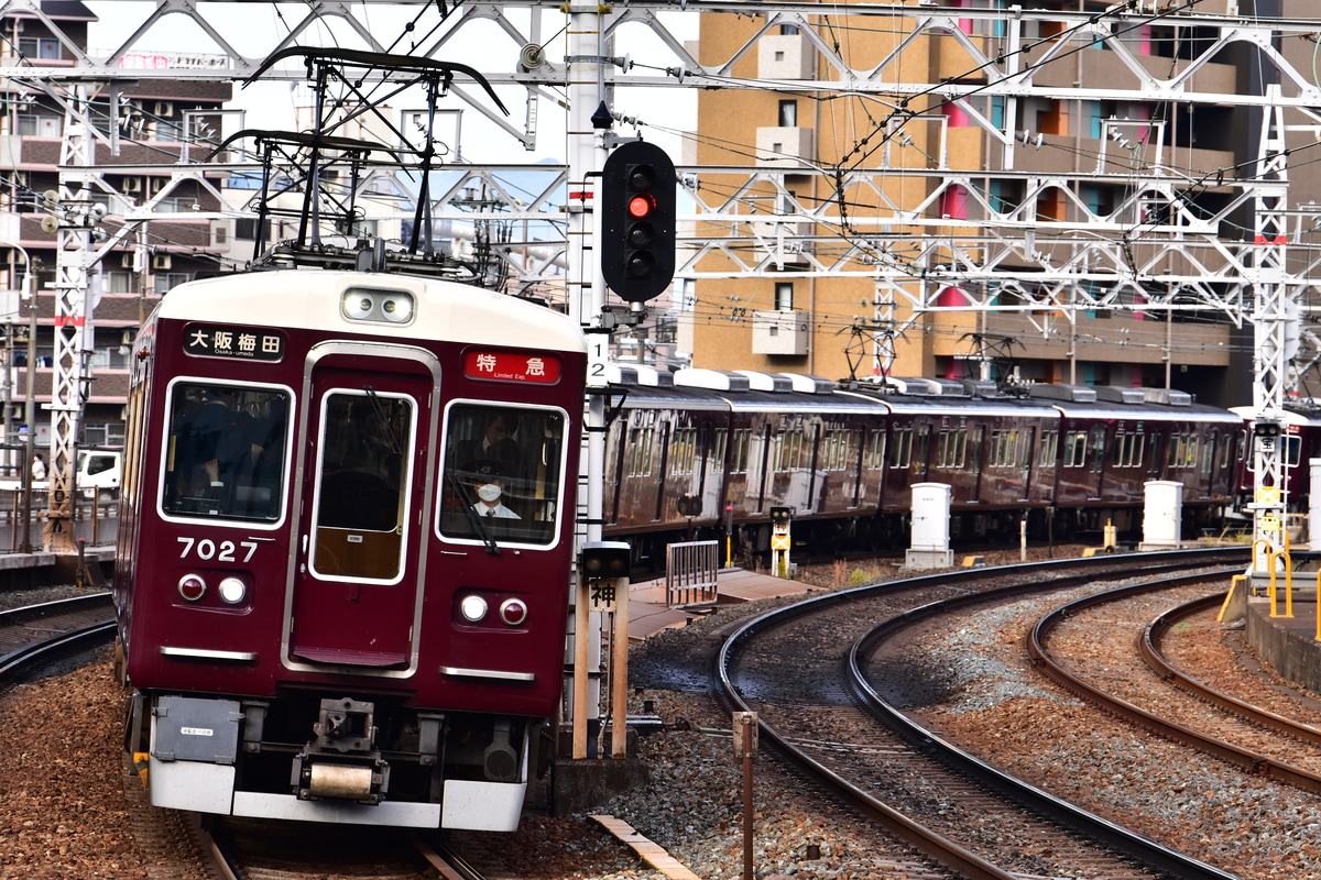 阪急電鉄 西宮車庫 7000系 7027F
