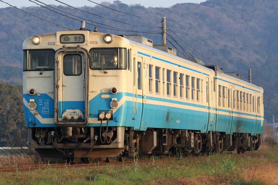 JR四キハ40形キハ40-2142の写真