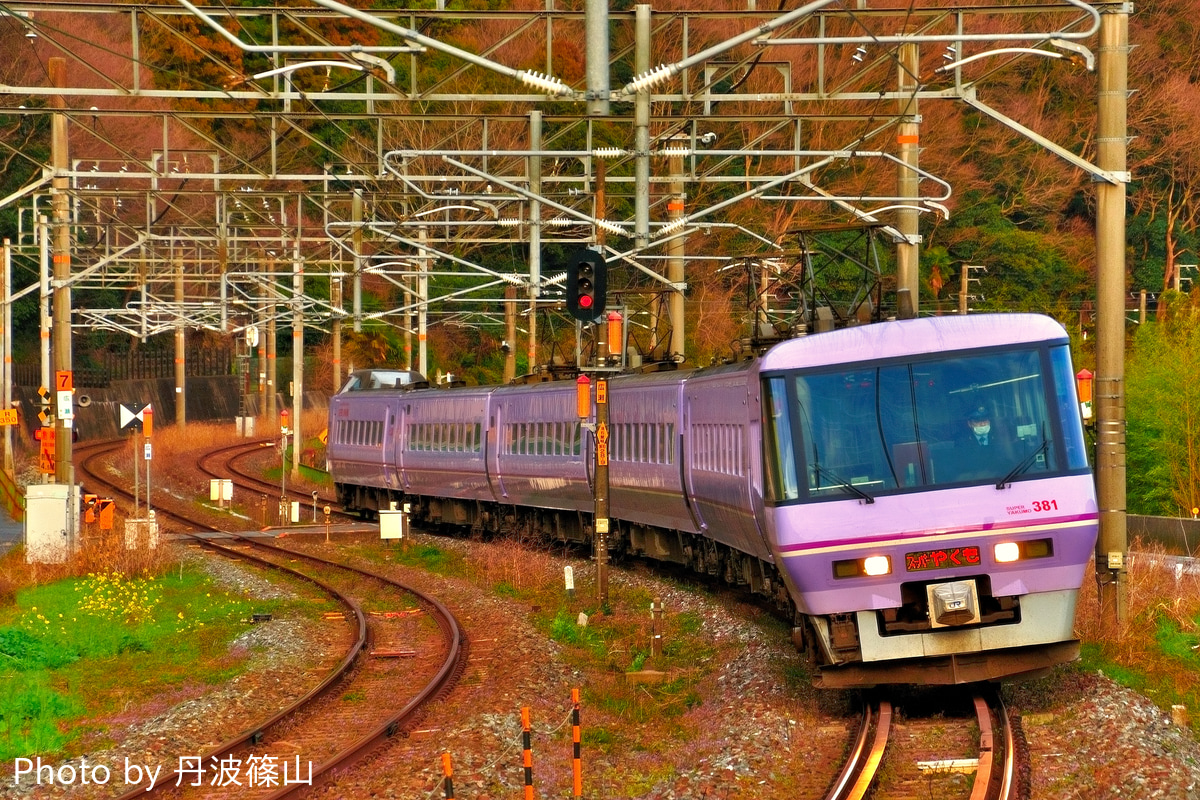 JR西日本 後藤総合車両所出雲支所 381系 スーパーやくも復元塗装編成