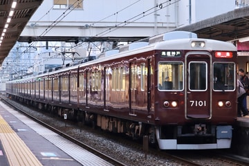阪急電鉄 西宮車庫 7000系 7001×6R