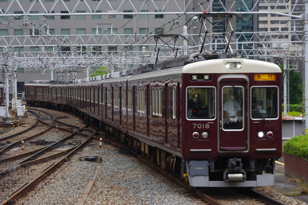 阪急電鉄 平井車庫 7000系 7018F