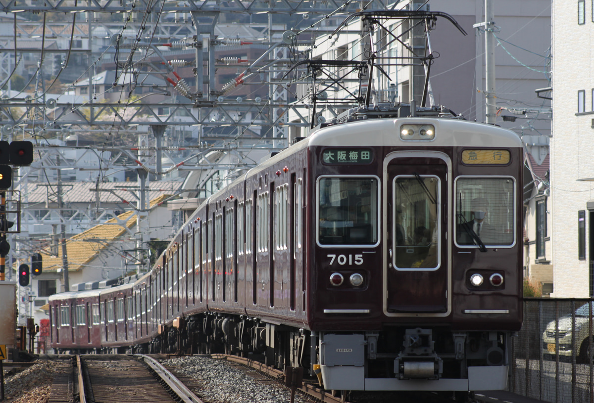 阪急電鉄 平井車庫 7000系 7015F