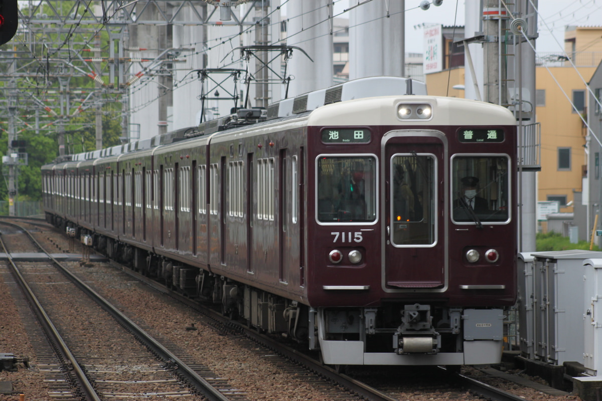 阪急電鉄 平井車庫 7000系 7015F
