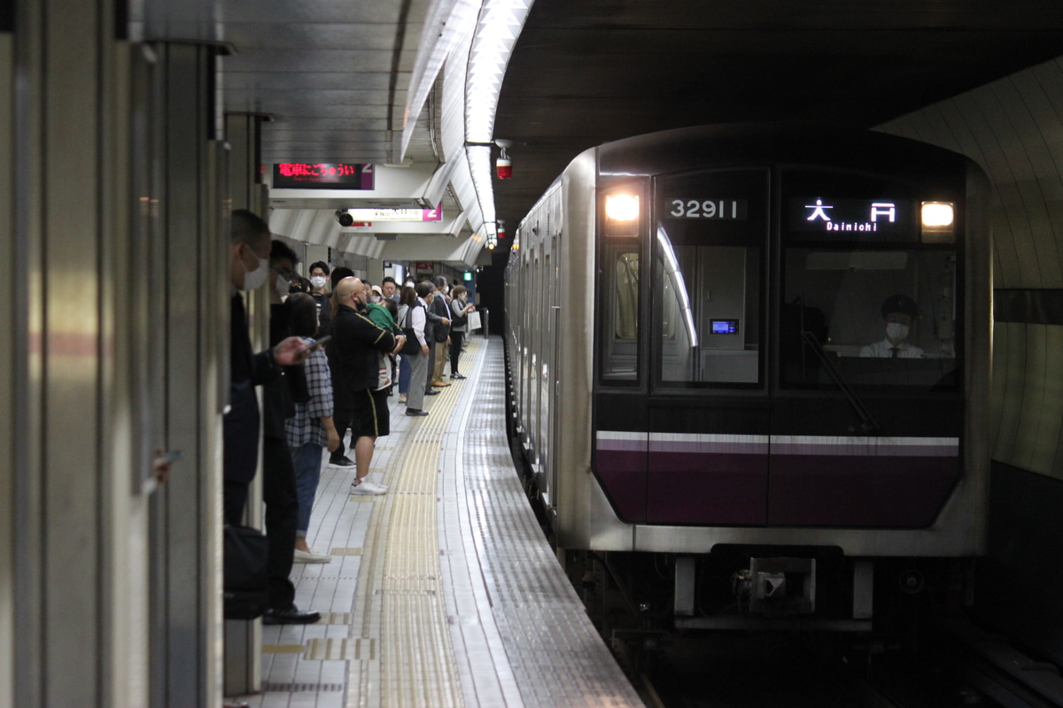 大阪市高速電気軌道 大日検車場 30000系 32611F