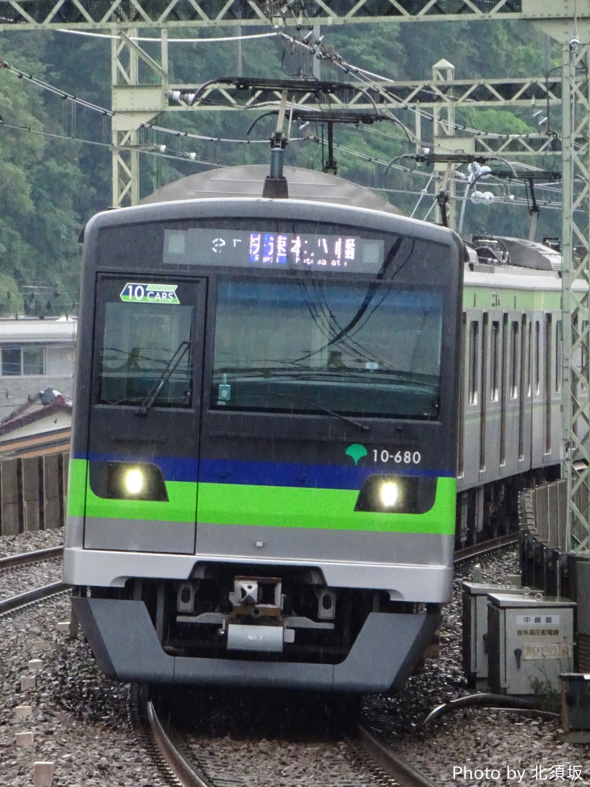 東京都交通局 大島車両検修場 10-300形 10-680F