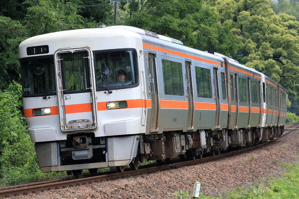 JR海キハ25形M112編成の写真